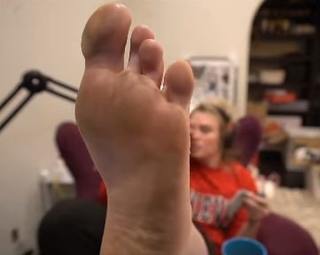 QTCinderella feet photo thumbnail