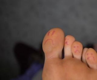QTCinderella feet photo thumbnail