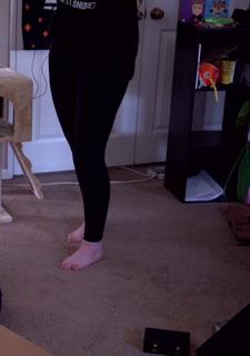 QTCinderella feet photo thumbnail