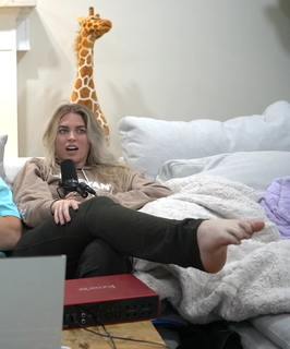 QTCinderella feet photo thumbnail