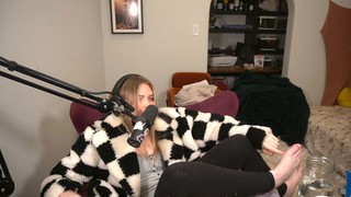 QTCinderella feet photo thumbnail
