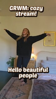 QTCinderella feet photo thumbnail
