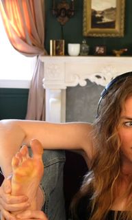 QTCinderella feet photo thumbnail