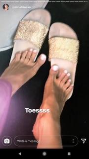 Qimmah Russo feet photo thumbnail