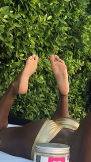 Qimmah Russo feet photo thumbnail