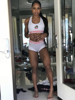 Qimmah Russo feet photo thumbnail