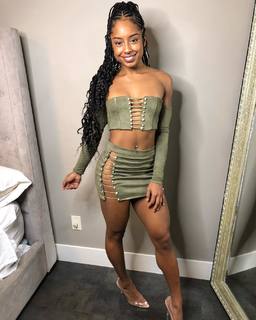 Qimmah Russo feet photo thumbnail