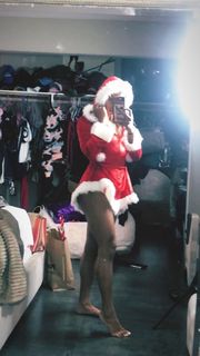 Qimmah Russo feet photo thumbnail