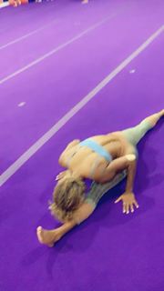 Qimmah Russo feet photo thumbnail