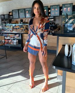 Qimmah Russo feet photo thumbnail