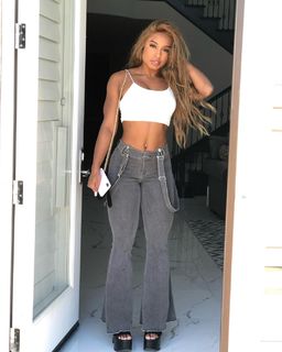 Qimmah Russo feet photo thumbnail