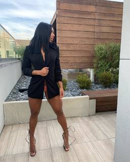 Qimmah Russo feet photo thumbnail