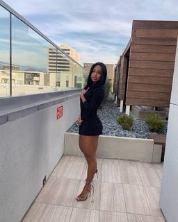 Qimmah Russo feet photo thumbnail