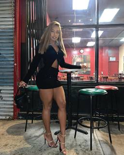 Qimmah Russo feet photo thumbnail