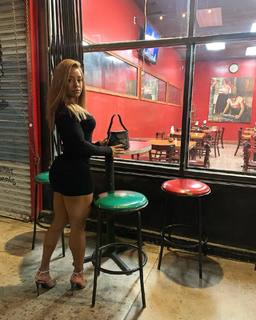 Qimmah Russo feet photo thumbnail