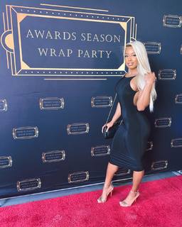 Qimmah Russo feet photo thumbnail