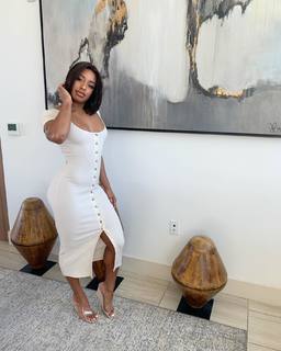 Qimmah Russo feet photo thumbnail