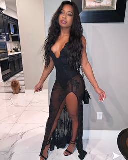 Qimmah Russo feet photo thumbnail