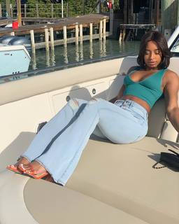 Qimmah Russo feet photo thumbnail