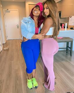 Qimmah Russo feet photo thumbnail