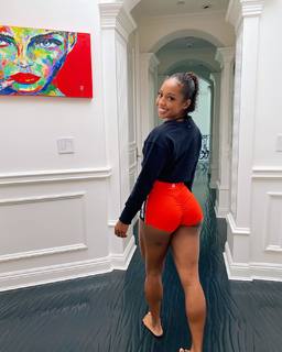 Qimmah Russo feet photo thumbnail