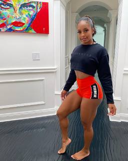 Qimmah Russo feet photo thumbnail