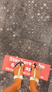 Qimmah Russo feet photo thumbnail