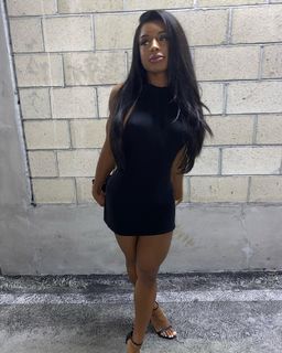 Qimmah Russo feet photo thumbnail