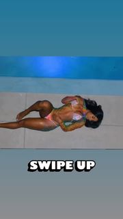 Qimmah Russo feet photo thumbnail