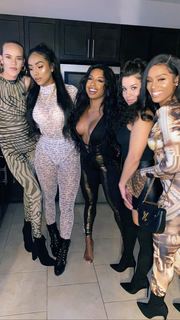 Qimmah Russo feet photo thumbnail