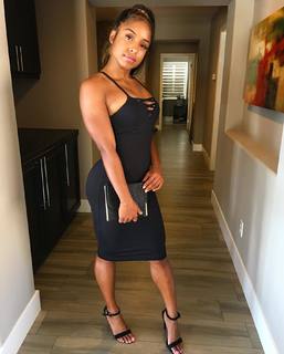 Qimmah Russo feet photo thumbnail