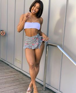 Qimmah Russo feet photo thumbnail