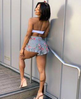 Qimmah Russo feet photo thumbnail