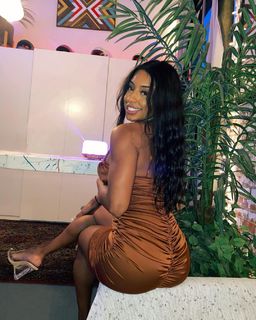 Qimmah Russo feet photo thumbnail