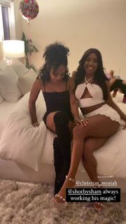 Qimmah Russo feet photo thumbnail