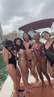 Qimmah Russo feet photo thumbnail