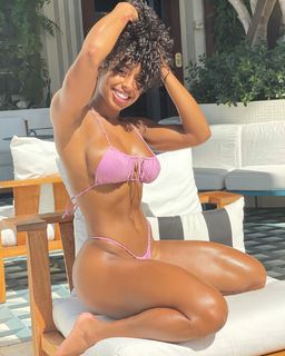 Qimmah Russo feet photo thumbnail