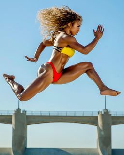 Qimmah Russo feet photo thumbnail