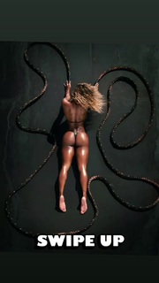 Qimmah Russo feet photo thumbnail