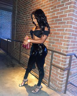 Qimmah Russo feet photo thumbnail