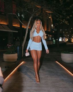 Qimmah Russo feet photo thumbnail