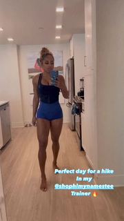 Qimmah Russo feet photo thumbnail