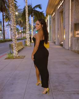 Qimmah Russo feet photo thumbnail