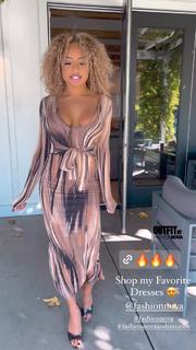 Qimmah Russo feet photo thumbnail