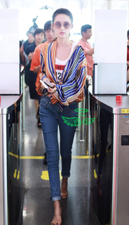 Qin Li feet photo 17