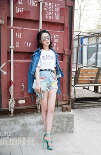Qin Li feet photo 13