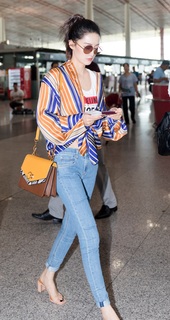 Qin Li feet photo 10