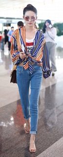 Qin Li feet photo 8