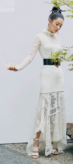 Qin Li feet photo 2