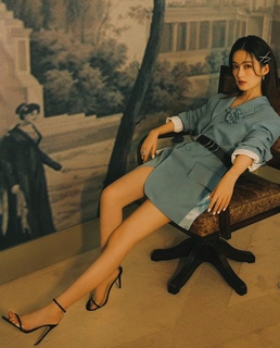Qin Li feet photo 5
